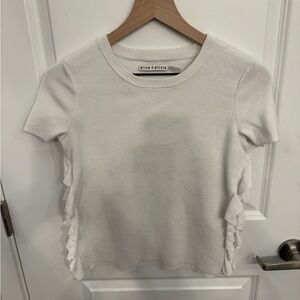 Alice + Olivia Cream Short Sleeve Ruffle Top